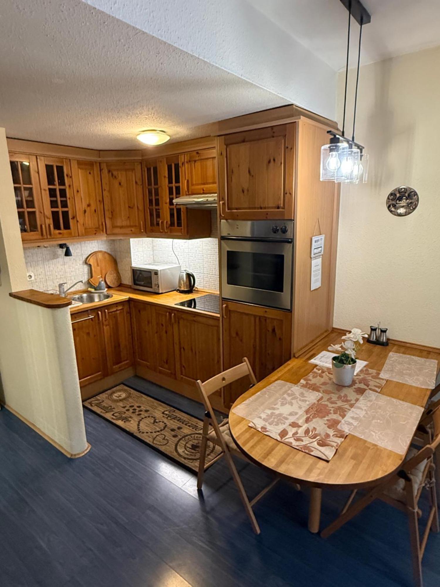 Kossuth Apartman ブダペスト エクステリア 写真